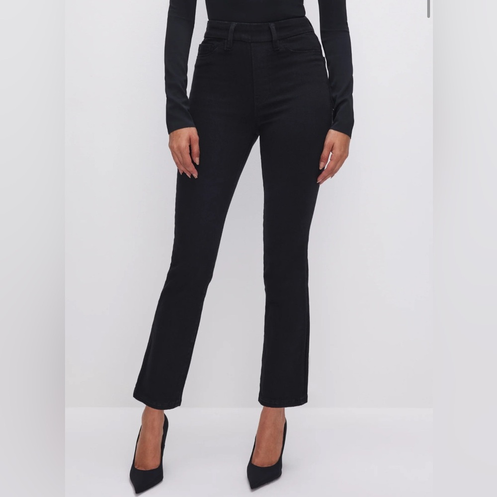 GOOD AMERICAN POWER STRETCH PULL-ON STRAIGHT JEANS